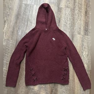 Girls A&F sweater with hood